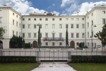 Vista frontale della Casa Natale di Antonio  Rosmini